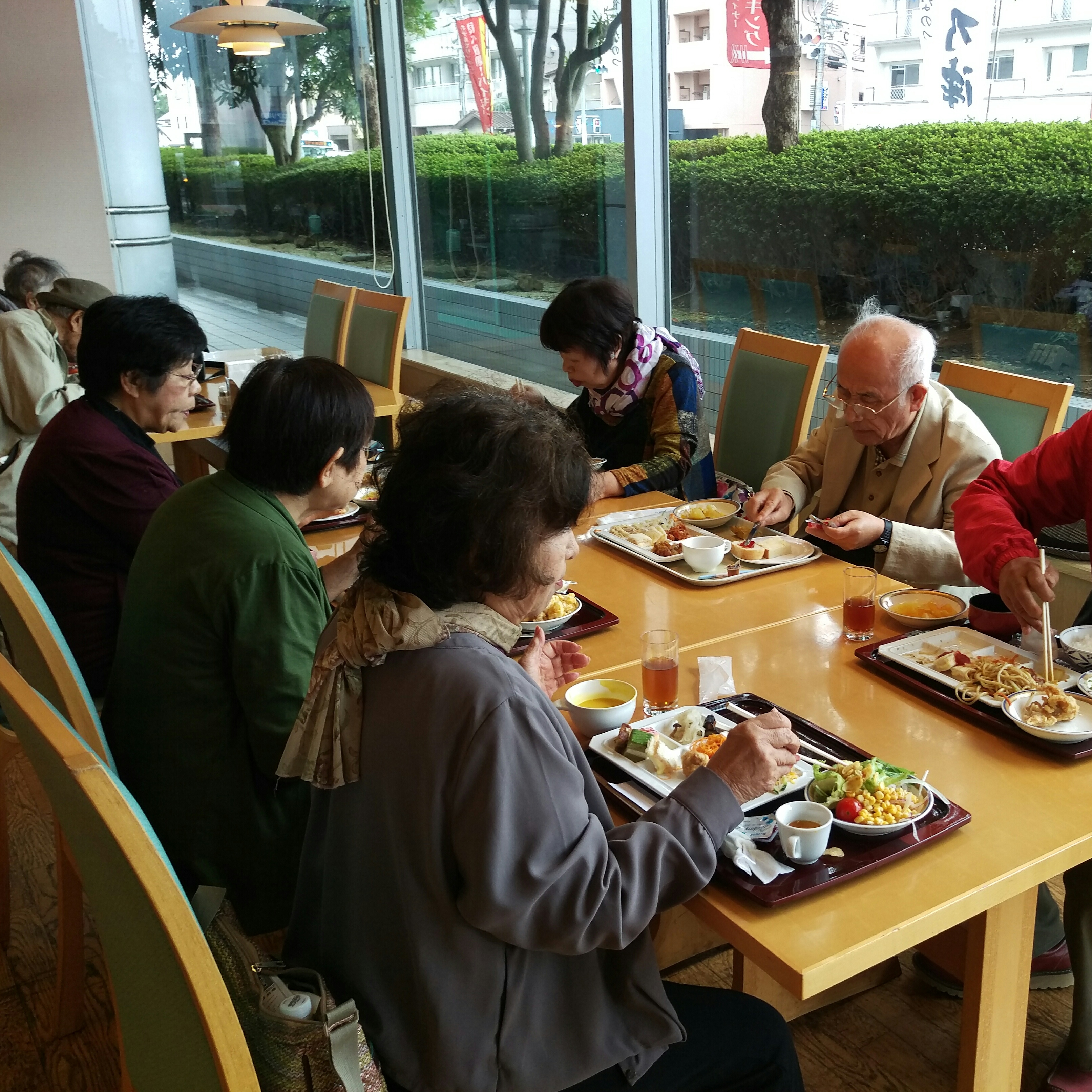 お食事の様子