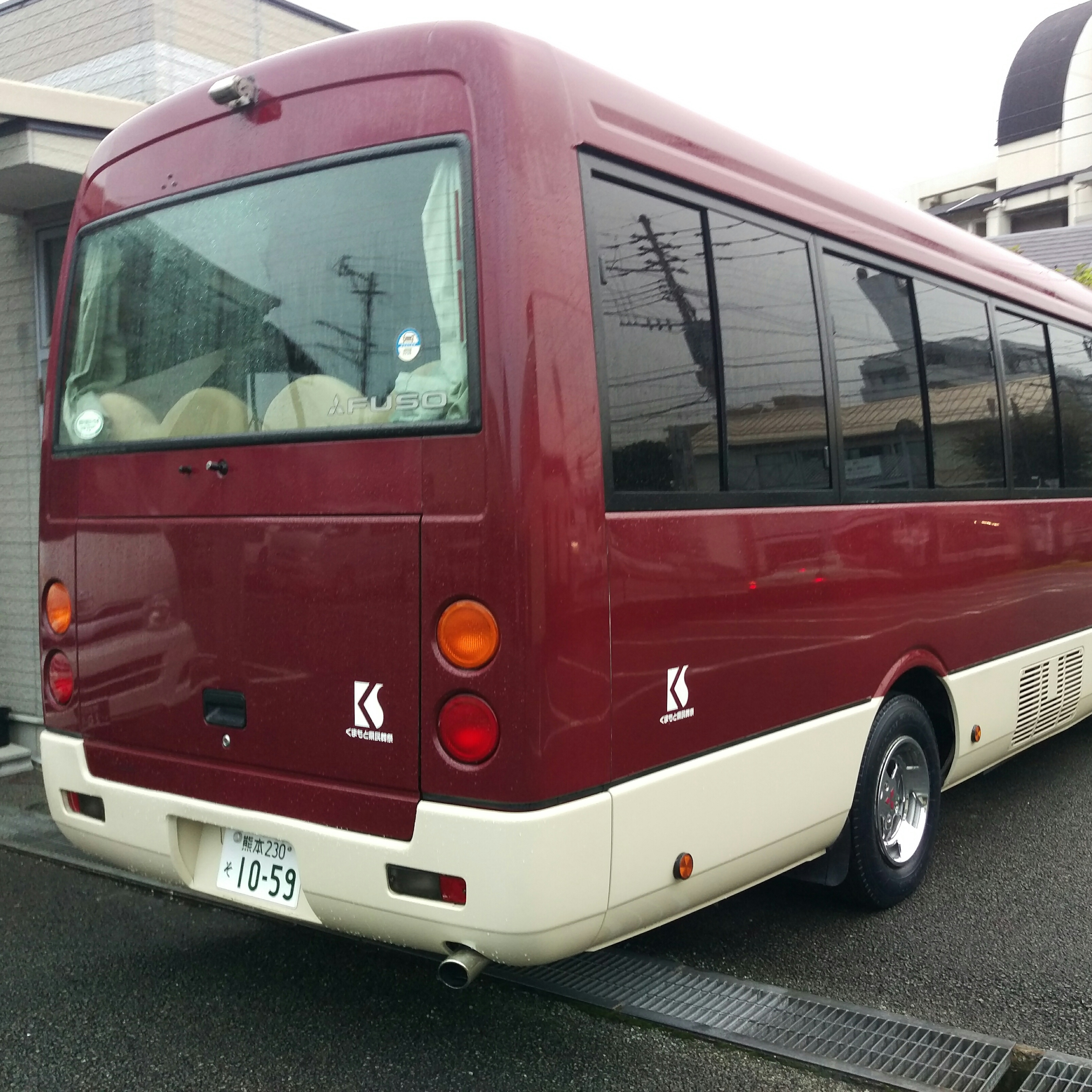 ツアーバス