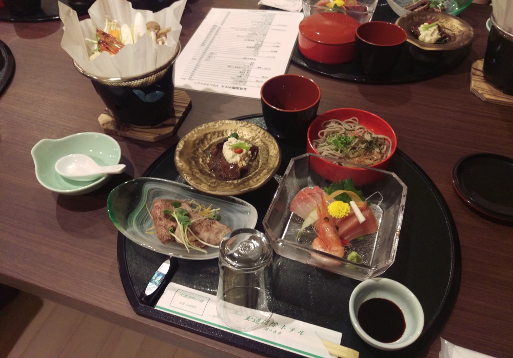 夕食メニュー