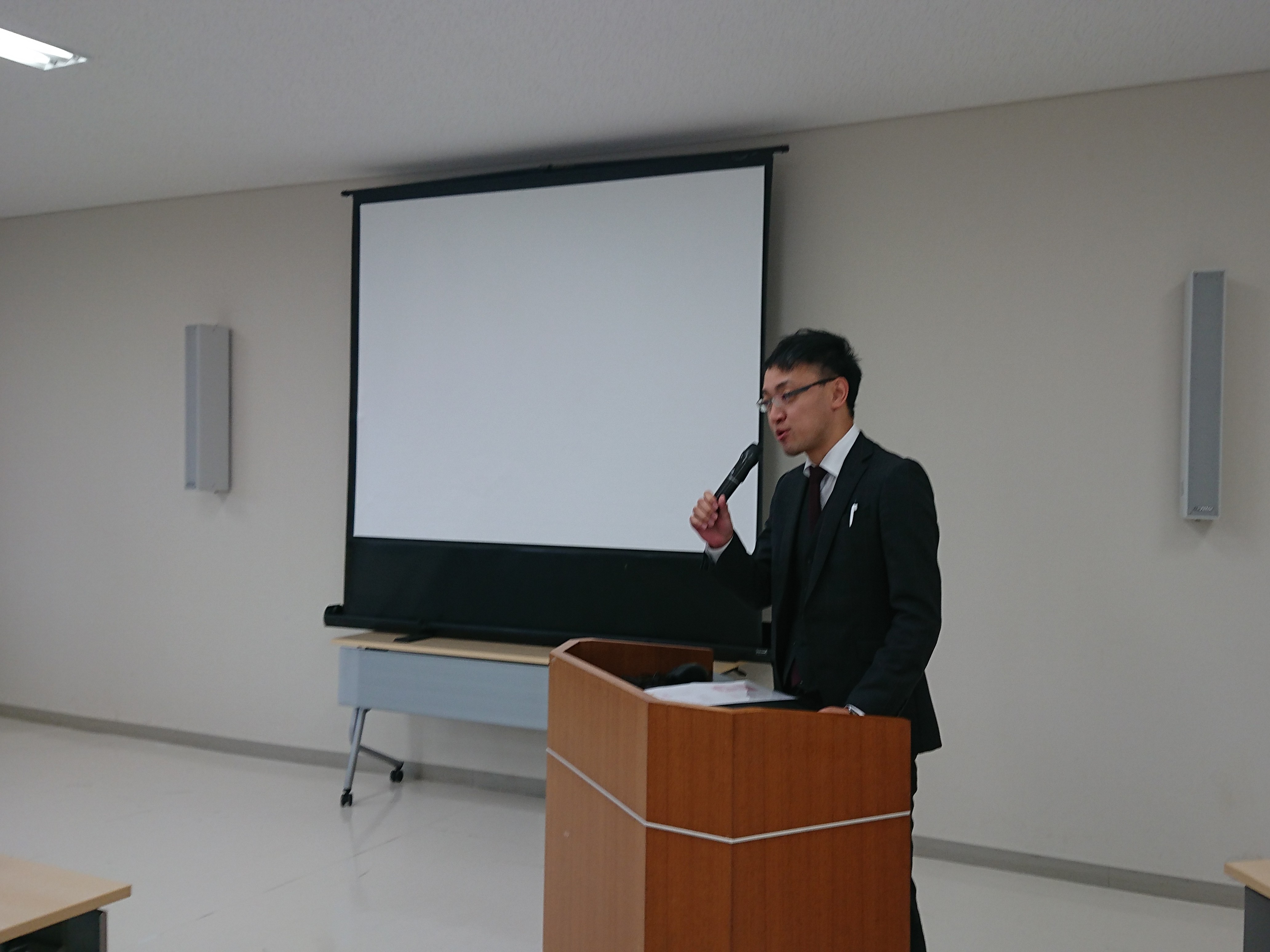 第三部講師の藤井弁護士