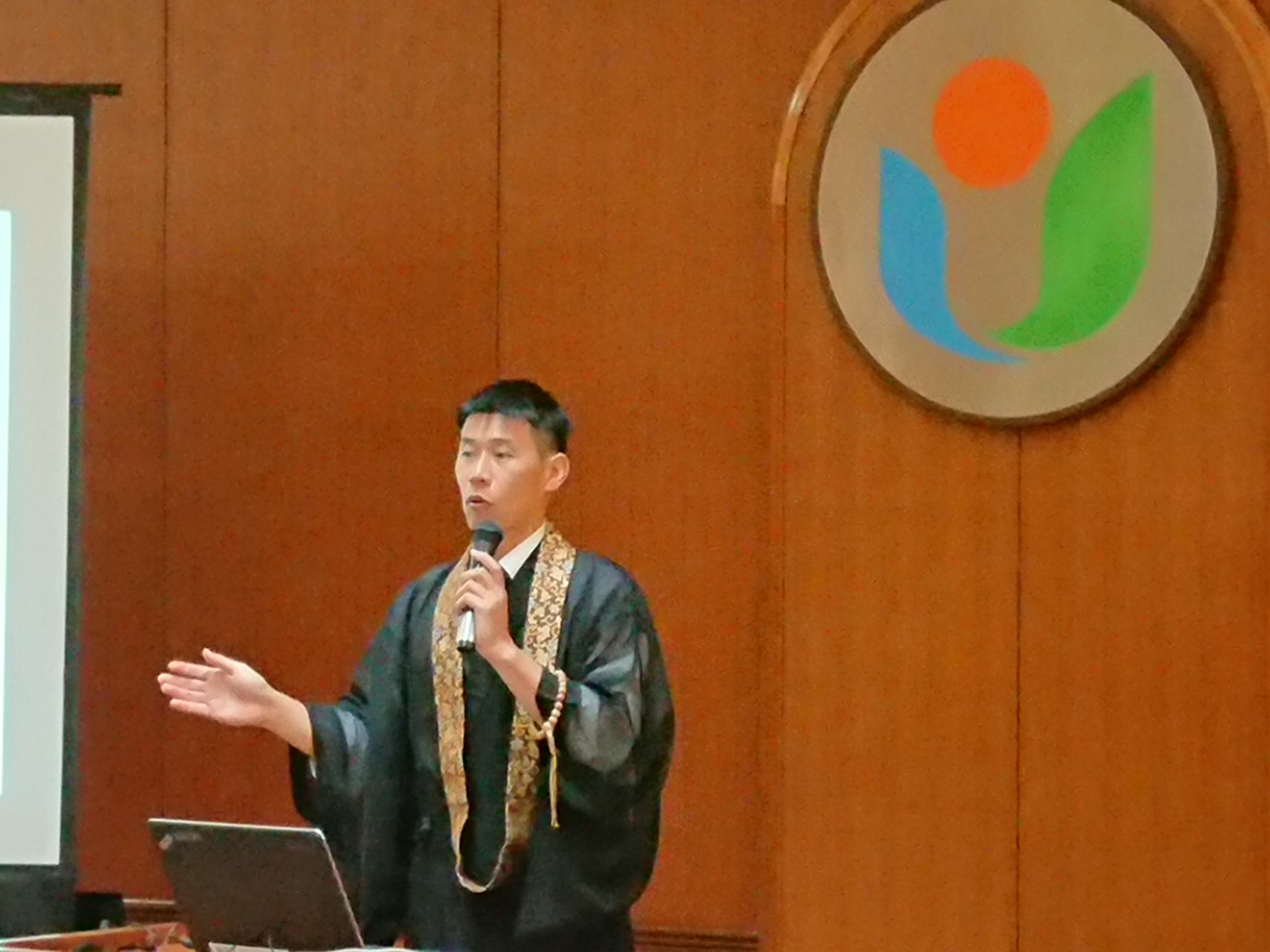 第一部講師の糸山代表理事