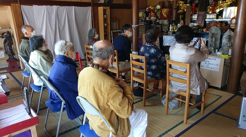 本堂での健康祈願