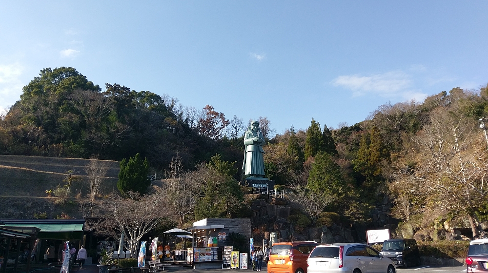 今回最後のお買い物は、愛のあまくさ村