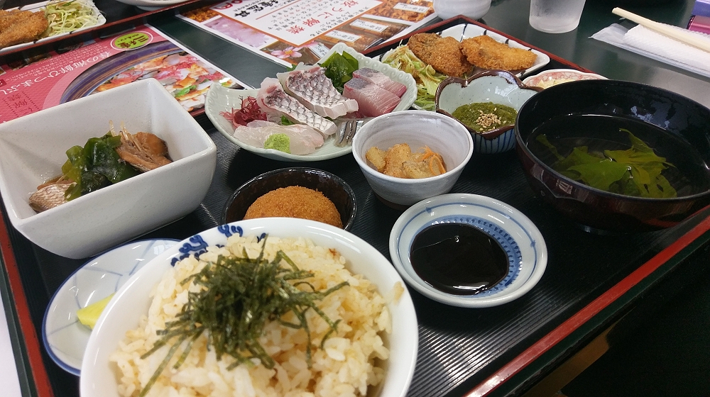 昼食メニュー