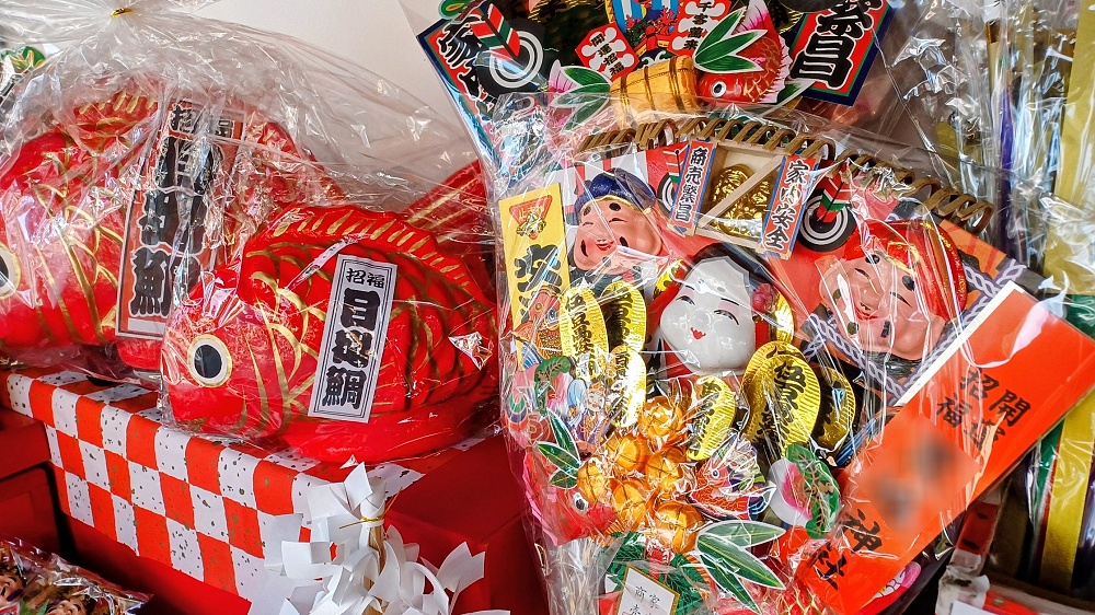 お正月の景色の一つ熊手 お正月の景色の一つ熊手